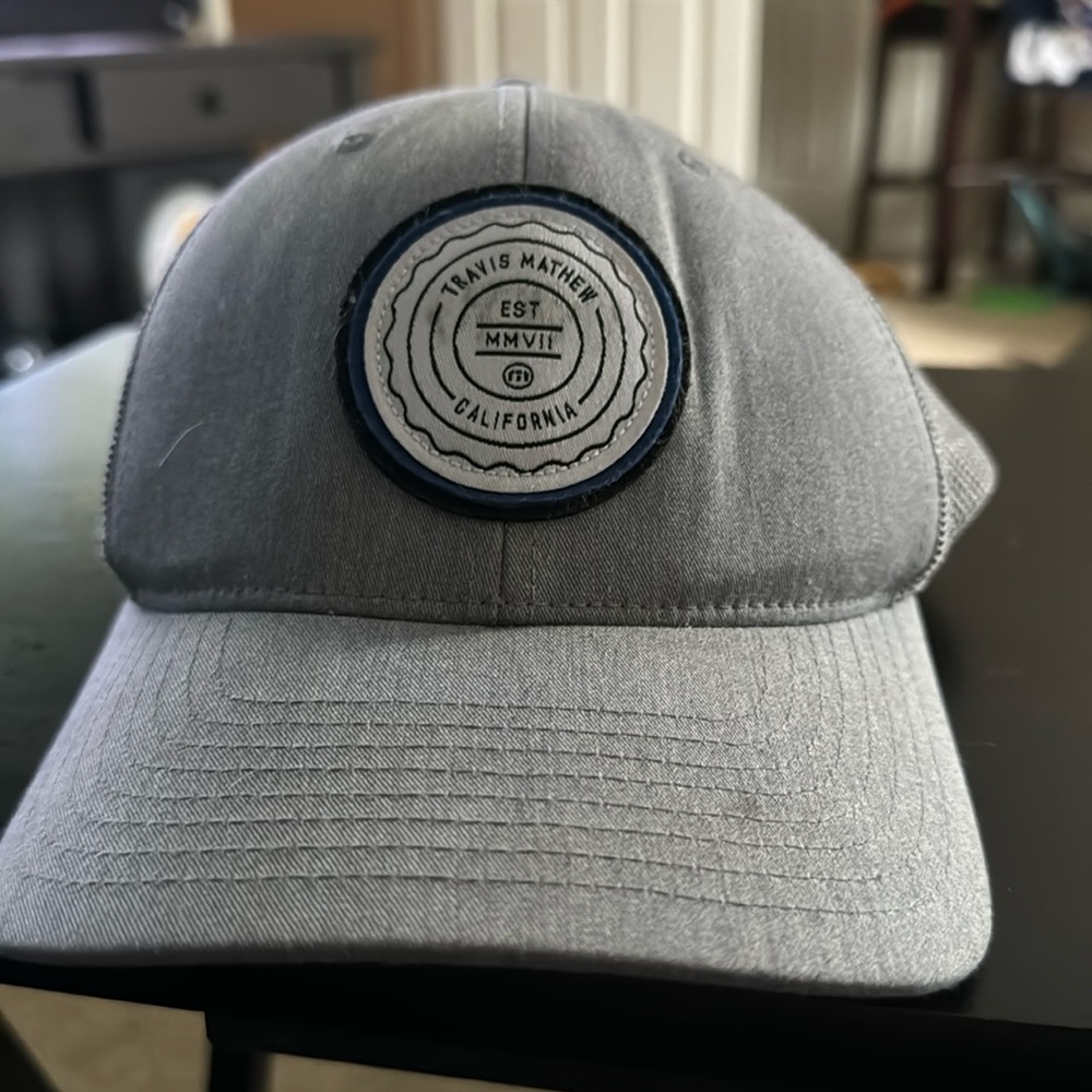Travis Mathew SnapBack hat. Great condition